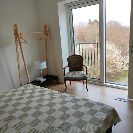 Ny Bolig I Gronne Omgivelser. * Rodovre